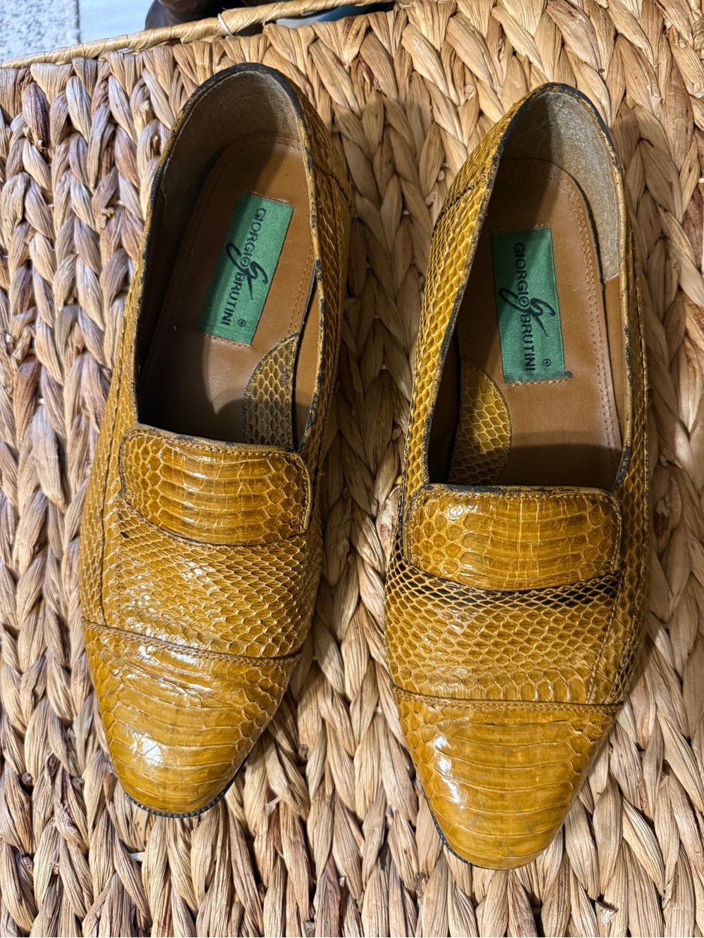 Giorgio Brutini Mens YellowBrown Genuine Snakeskin-Texture Loafers 10M